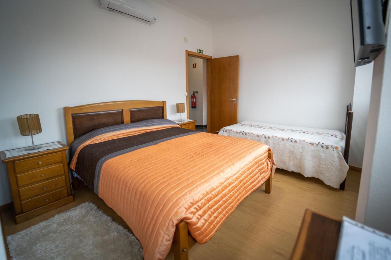 パンピリョーザ・ダ・セーラ Casas Da Escola - "A Escola" - Measヴィラ エクステリア 写真