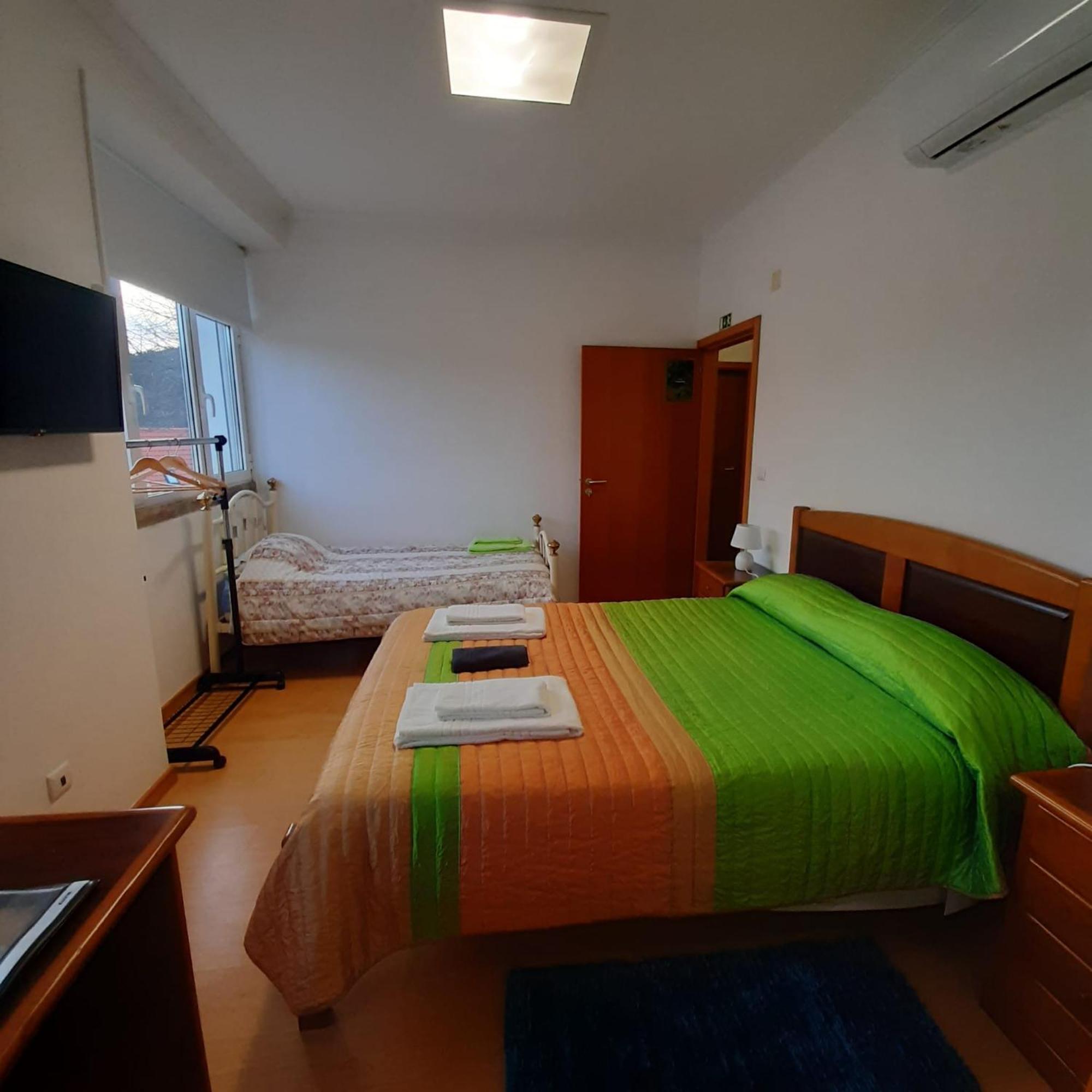 パンピリョーザ・ダ・セーラ Casas Da Escola - "A Escola" - Measヴィラ エクステリア 写真