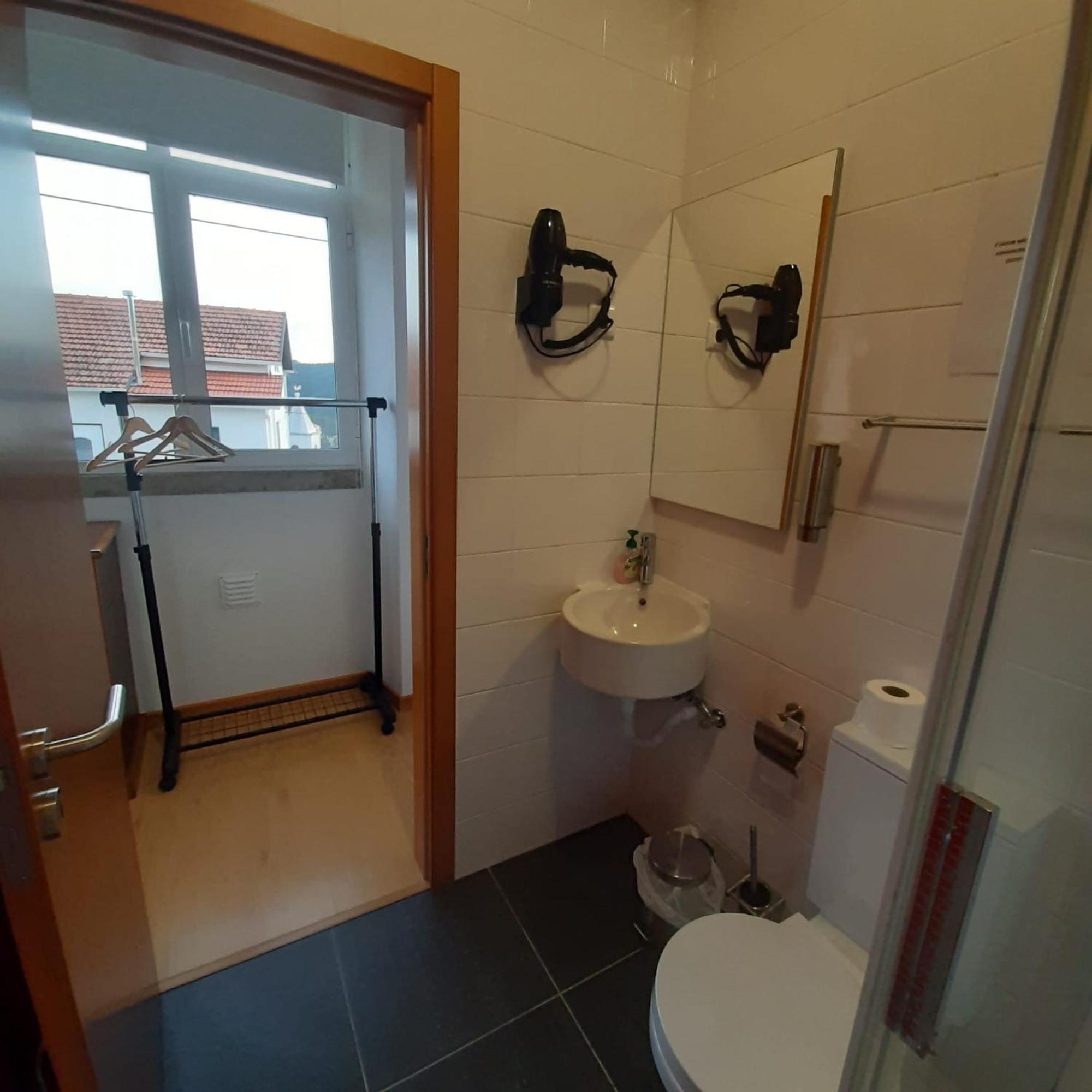 パンピリョーザ・ダ・セーラ Casas Da Escola - "A Escola" - Measヴィラ エクステリア 写真
