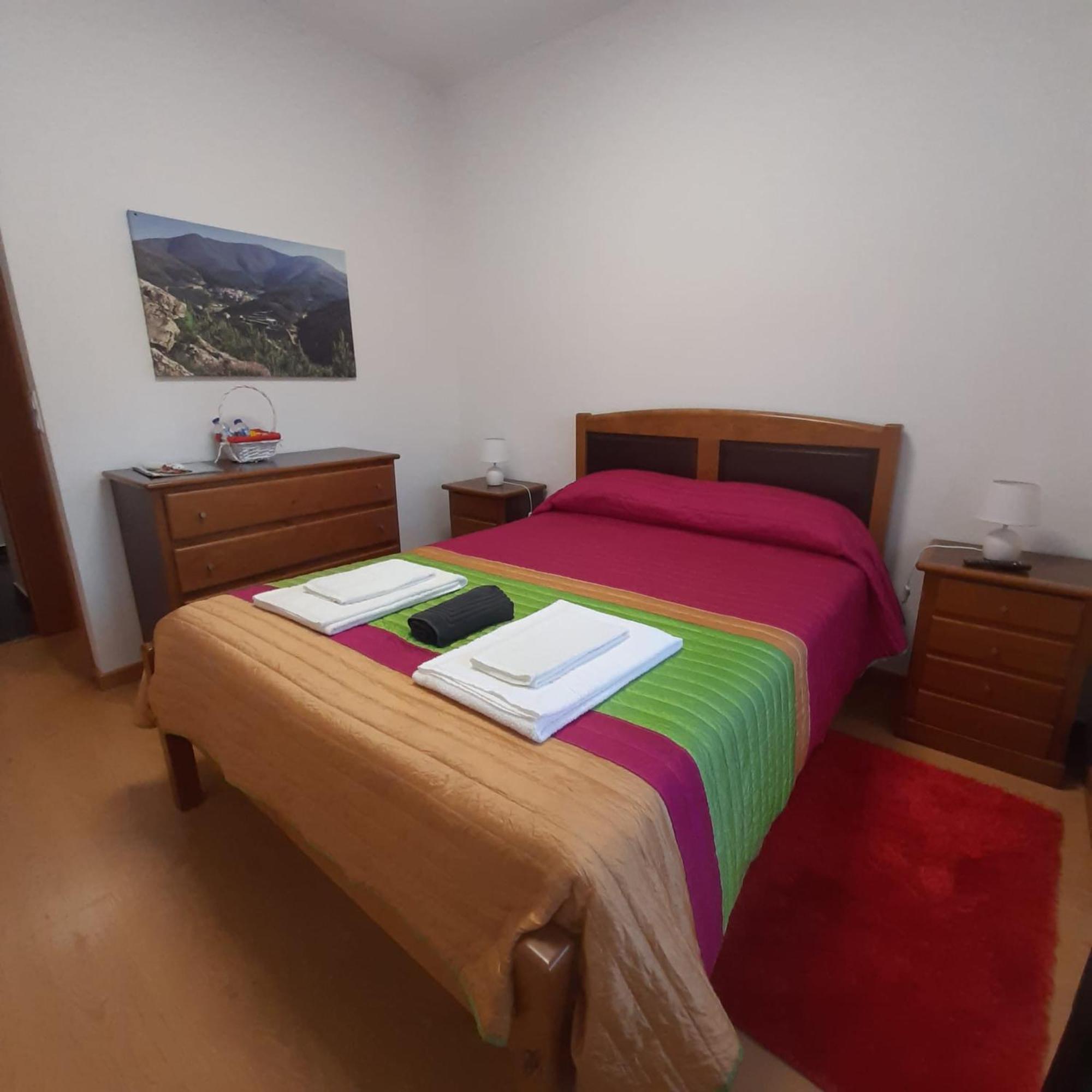 パンピリョーザ・ダ・セーラ Casas Da Escola - "A Escola" - Measヴィラ エクステリア 写真